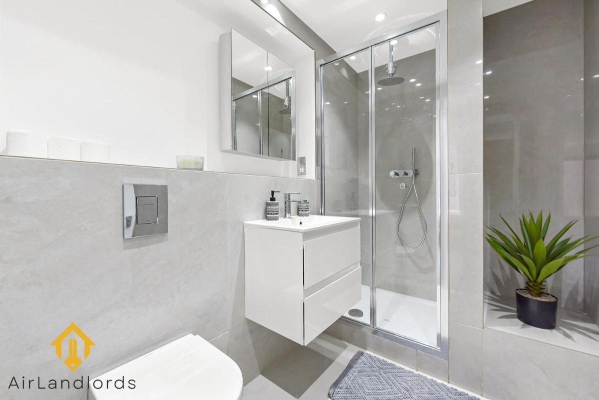 Exclusive 2 Bedroom Flat Near Buckingham Palace Londres Exterior foto